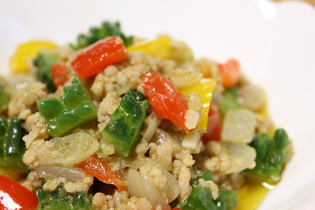 ゴーヤのドライグリーンカレー